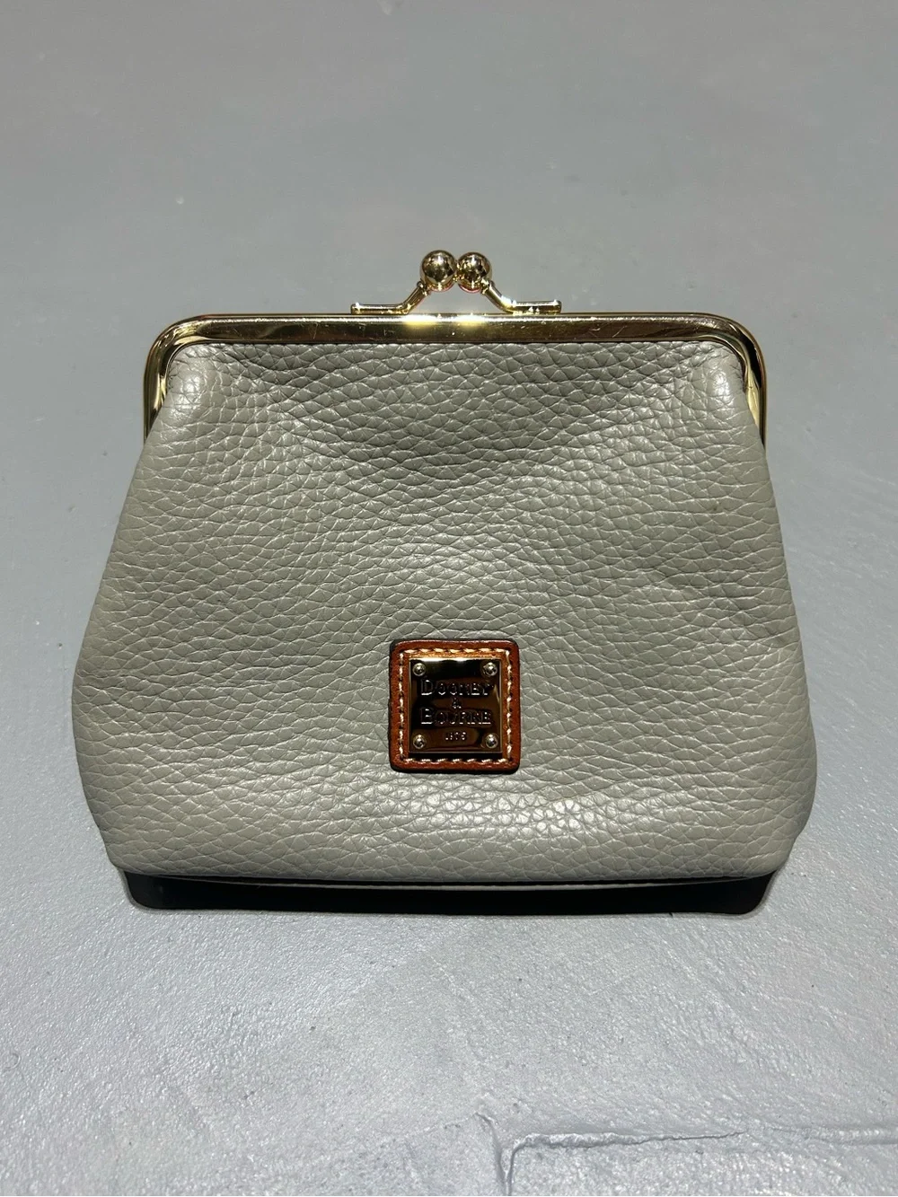 Dooney & Bourke Gray Large Framed Kisslock Leather Coin Purse